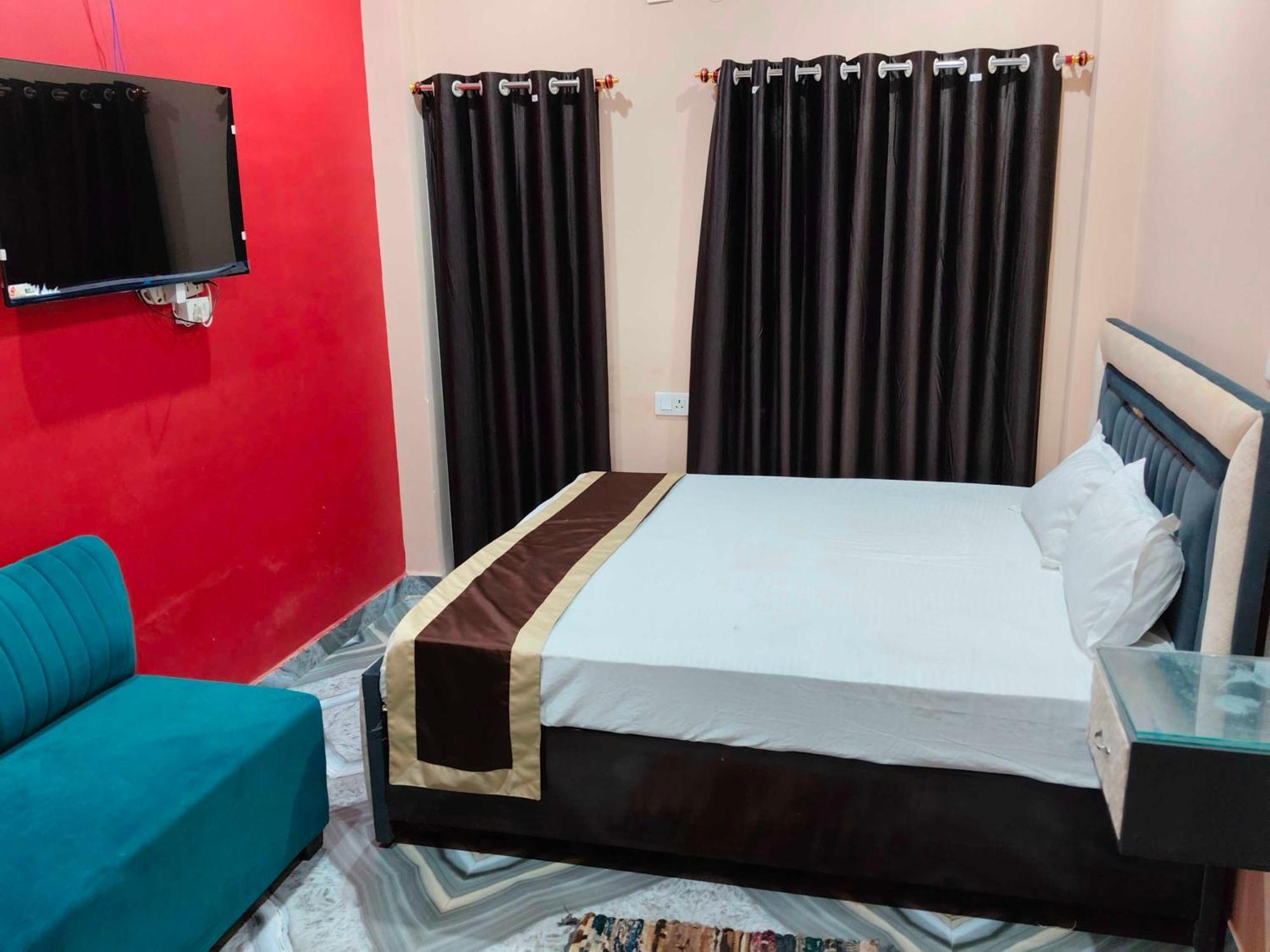 Hotel O The Lavish Landmark Danapur Exterior foto